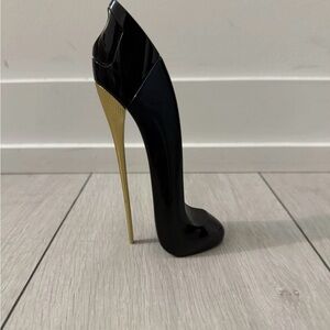 Carolina Herrera Black and Gold Stiletto Heels
